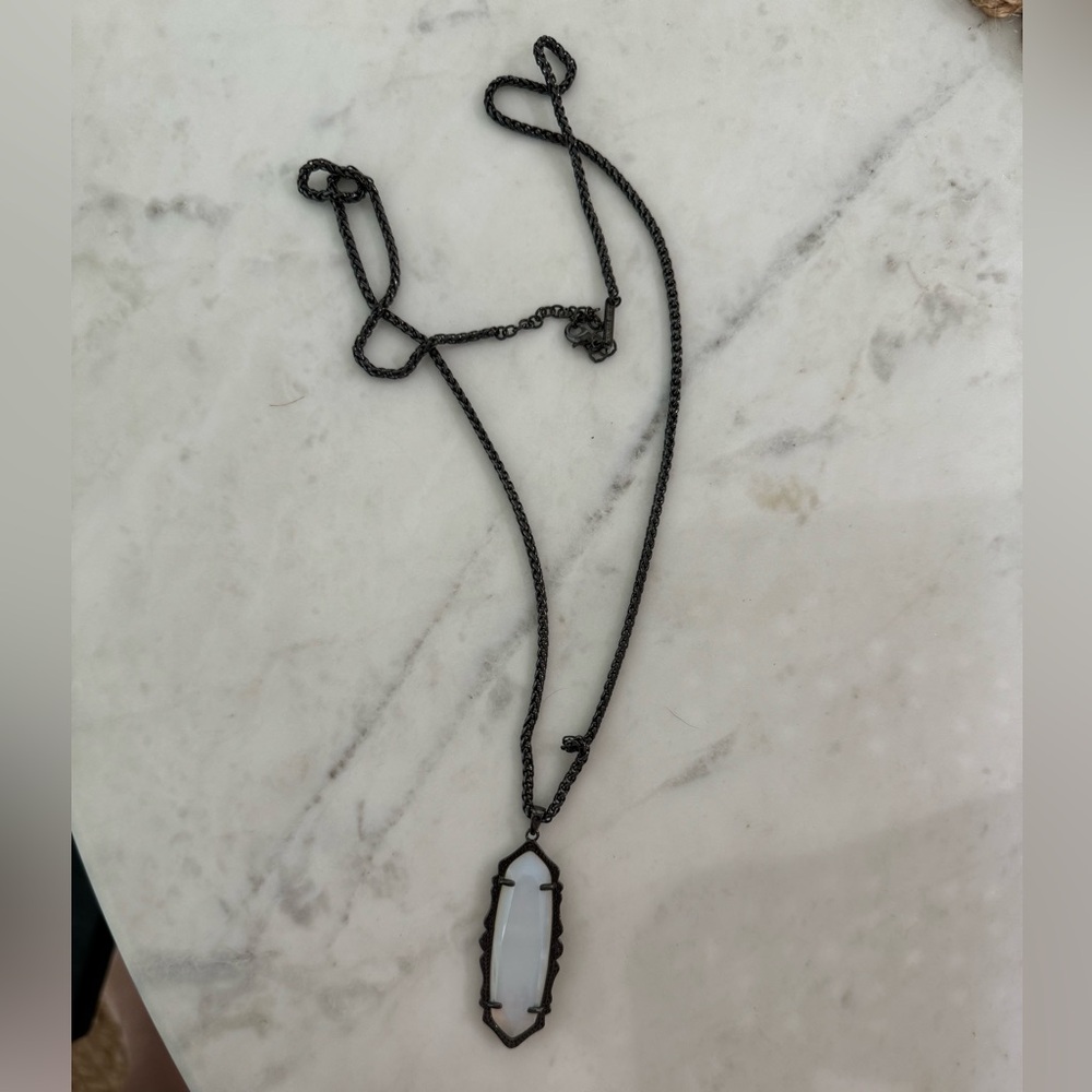 Kendra Scott Necklace